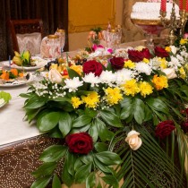 Банкетный зал Анталья украшенный цветами